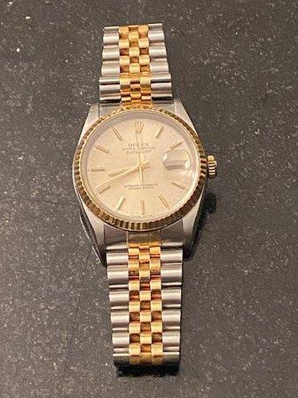 Local Treasures Jewelry, Watch & Gifts