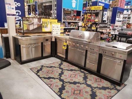 Lowe's Garden Center