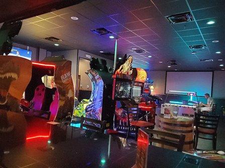Whiskey Wings Tarpon Springs
