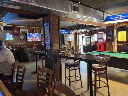 Simon's Pub
