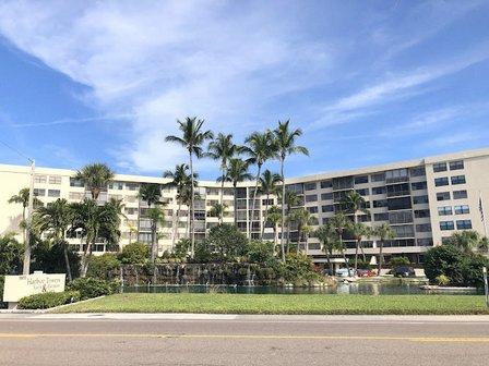 Harbor Towers Yacht & Racquet Club.