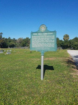 Pine Hill Cemetery Historical Marker