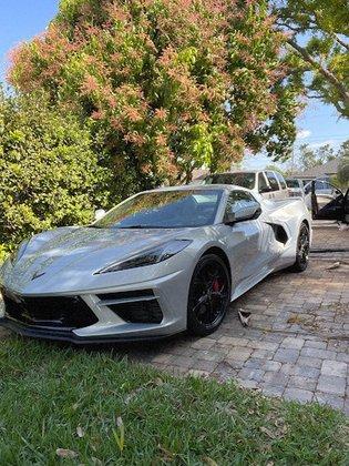 Mobile detailing carwash ovisan