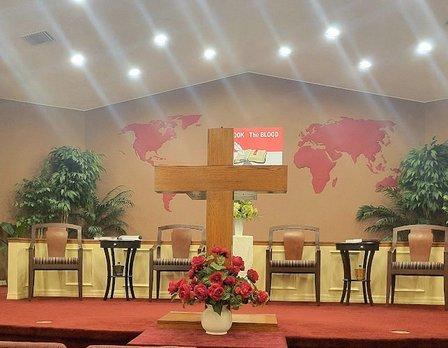 Colonial Baptist Church of Bradenton, FL