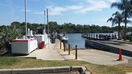 Waves Boat & Social Club