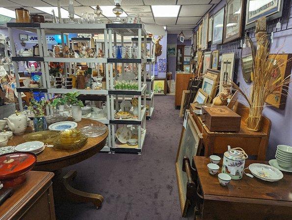 Junkyard Dog antiques & internet sales