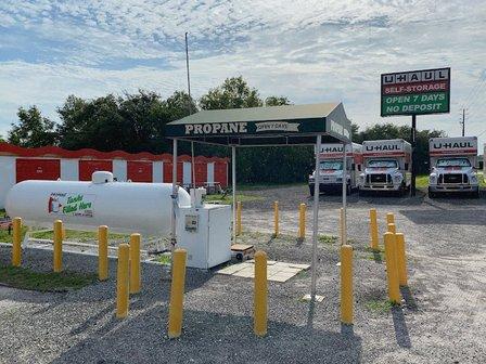 U-Haul Moving & Storage at Moon Lake