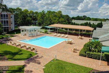 Coral Oaks