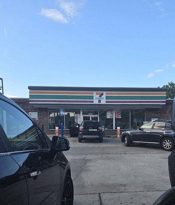 7-Eleven