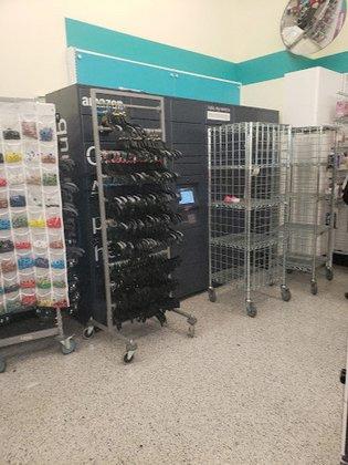 Amazon Locker - Microbiology