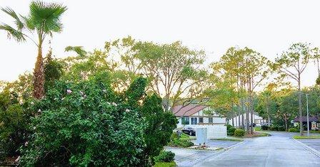 Villas of Beacon Grove