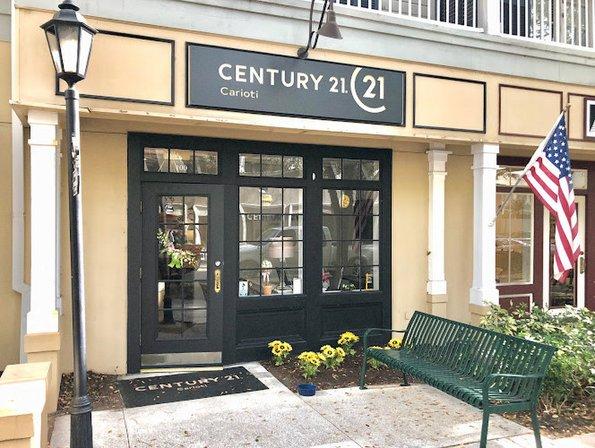 Century 21 Carioti - Celebration