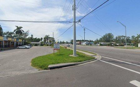 Cortez Rd W/101st St W