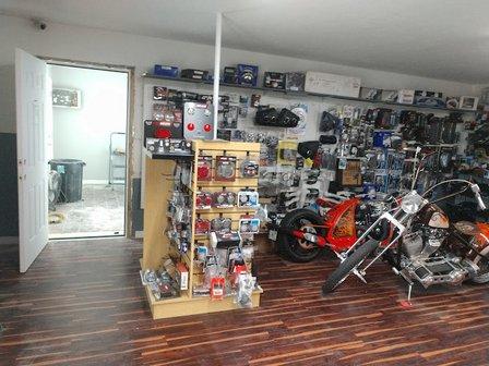 Weston Davern Chop Shop Custom Motorcycles Repairs, Tires Full Metal Fabrication