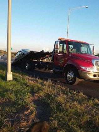 B Towing Service