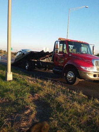 B Towing Service