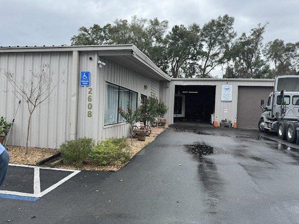 Ocala Truck & Car Center LLC