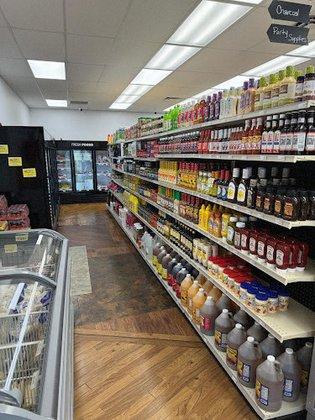 El Frezco Supermarket