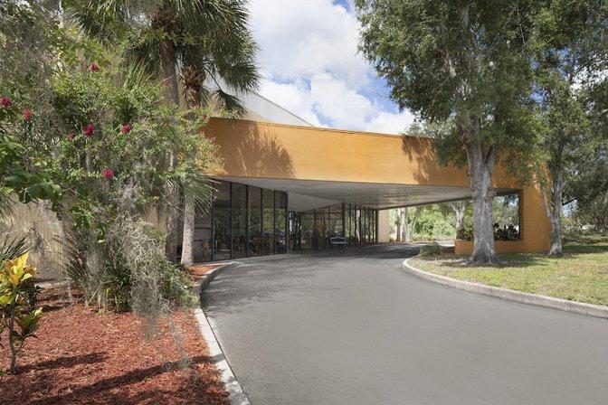 Peninsula Health Center