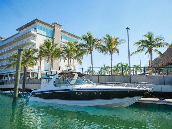 ULTRA-YACHT - Marine Lifestyle Store