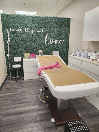 Love’s Beauty Lounge | Body Waxing I Spray Tan I Lakeland FL