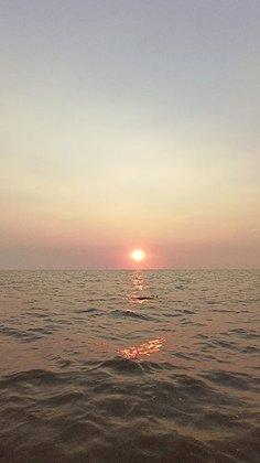 Sunset at the Lake Mobile Village