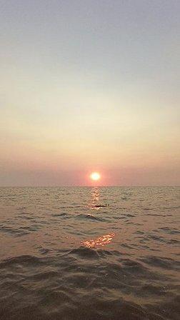 Sunset at the Lake Mobile Village