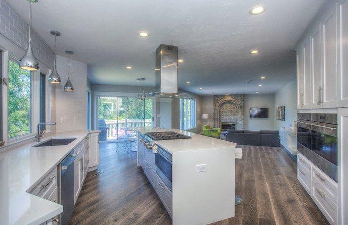 Premier Kitchens & Flooring