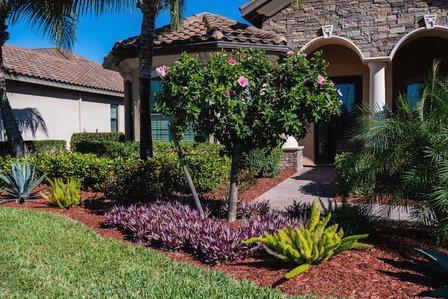 Harry's Landscaping & Fences, LLC
