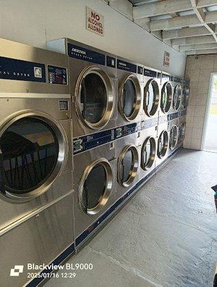 Polk City Laundromat