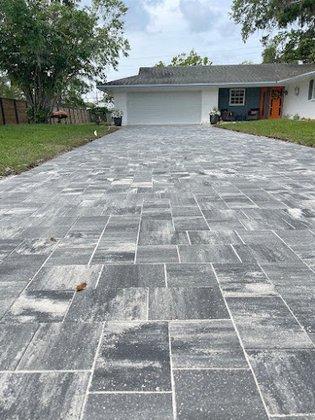DR Pavers Design