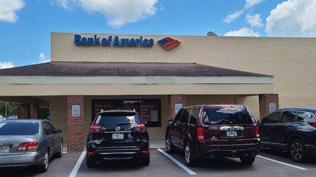 Bank of America (with Drive-thru ATM)