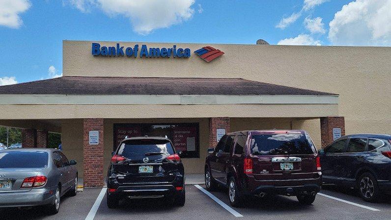 Bank of America (with Drive-thru ATM)