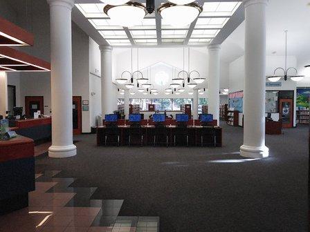 Lakeland Public Library - Larry R. Jackson Branch