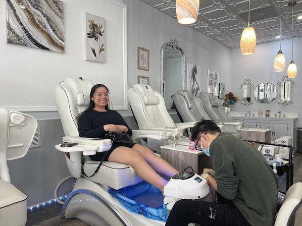 Noxi Nail Spa Salon (the BEST for nails design and lashes in Lakeland)