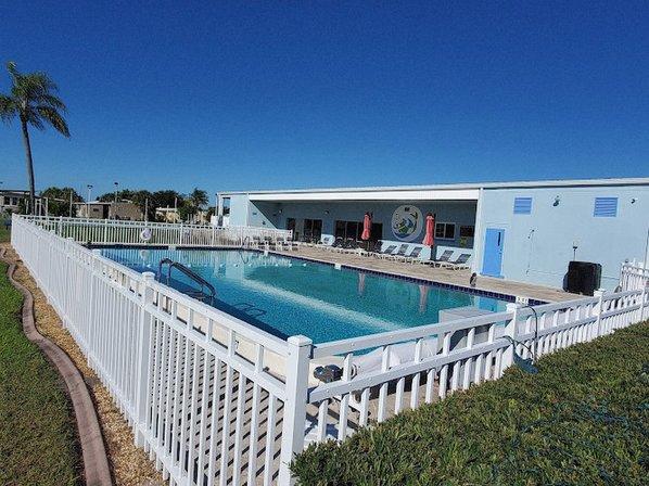 Pescara Lake 55+ Resort Style Community