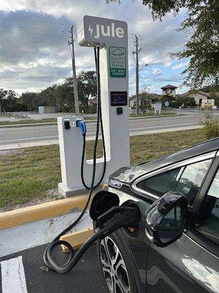 Holiday Inn Charging Station