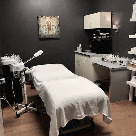 Essentials Massage & Facials of Trinity
