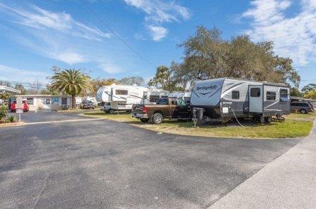 Tropic Breeze RV and Mobile Home Park