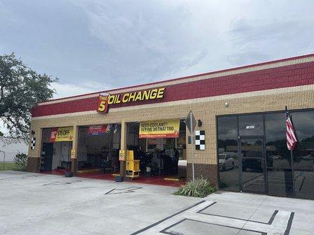 Take 5 Oil Change