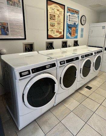 Trinidad Laundry Room