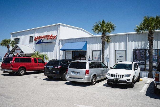 MarineMax Sarasota