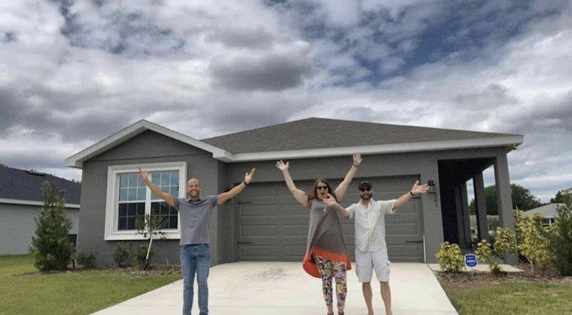 More Fla Homes - Christian Clay and the team