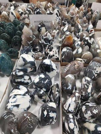 Crystal Warehouse Inc