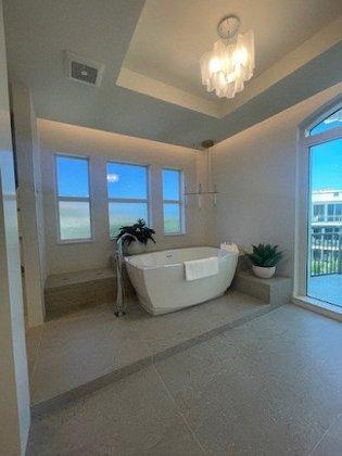 Oracle Flooring & Design