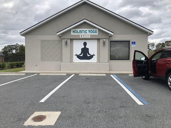 Holistic Yoga