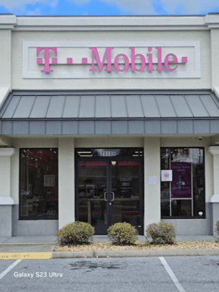 T-Mobile Authorized Retailer