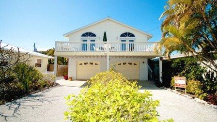A Paradise Vacation Rentals