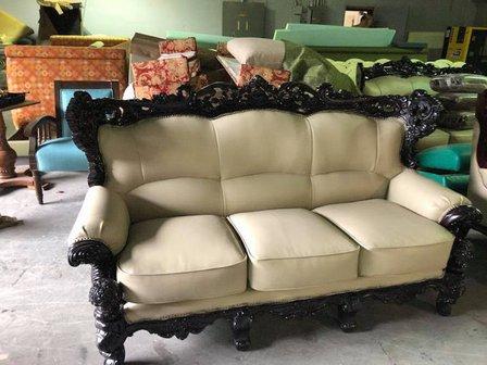 Ravic Upholstery & Refinish, Inc.