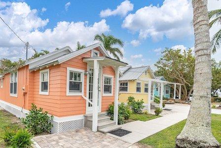 Cortez Florida Vacations